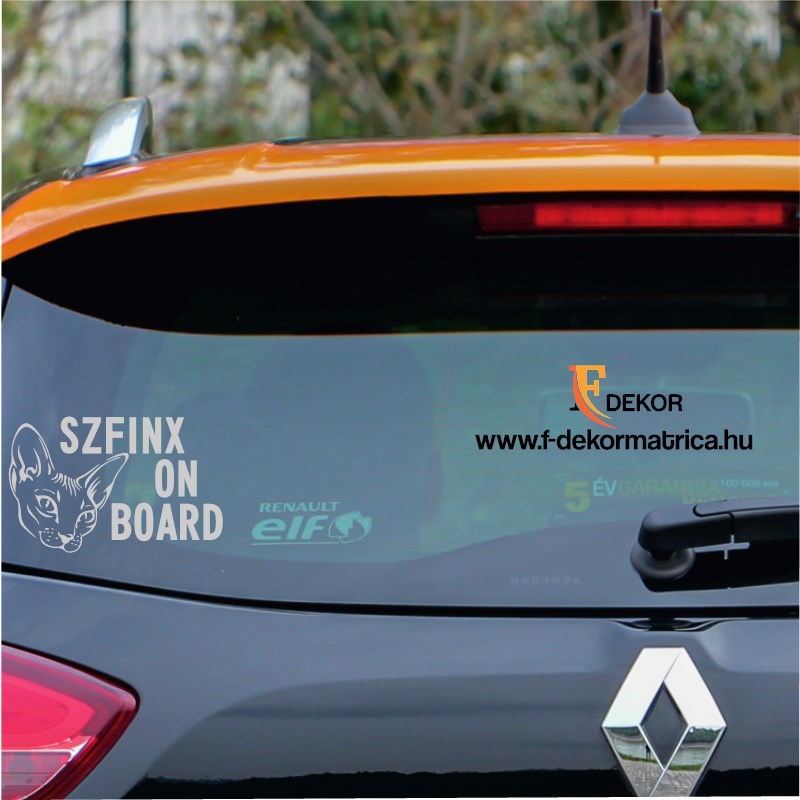 Szfinx on board / Cica az autóban